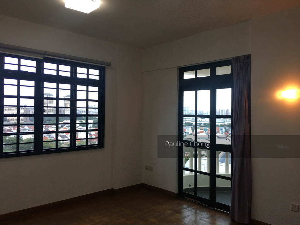 Park East (D15), Condominium #181481122